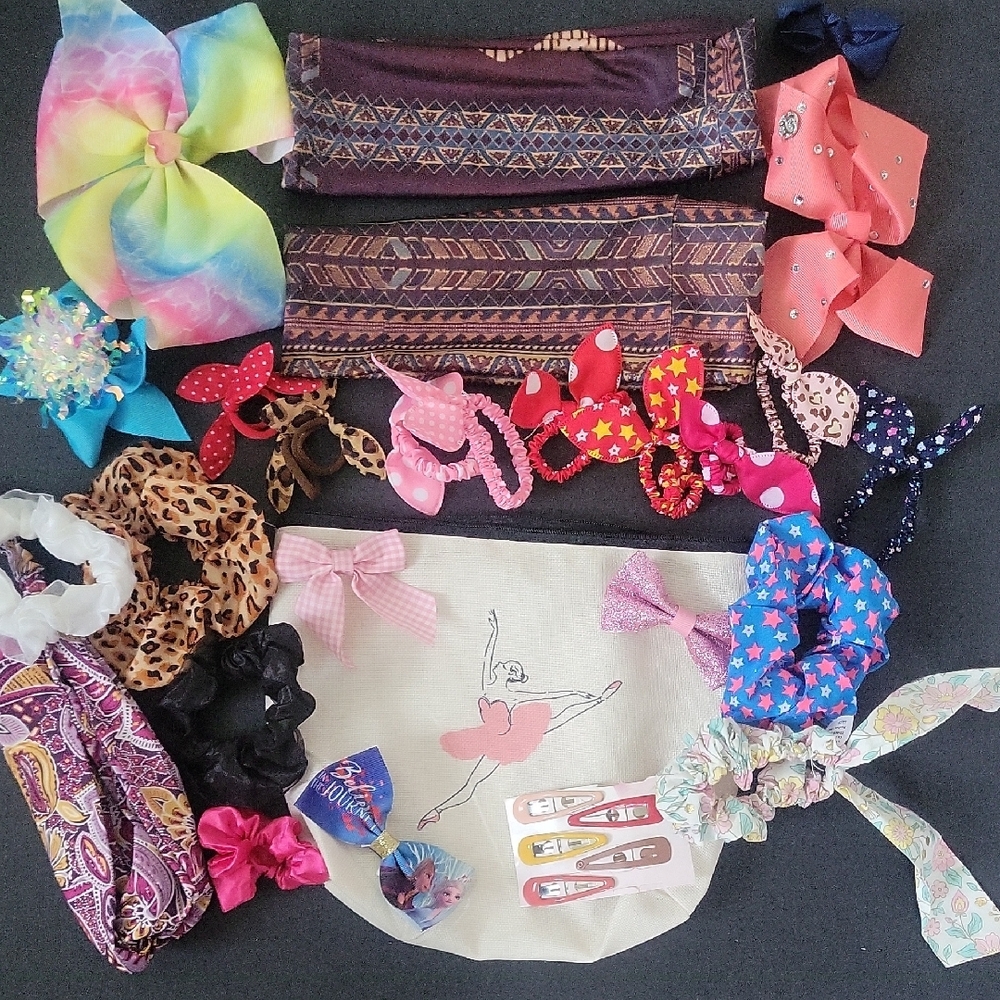 $3 With Any Purchase. Colorful Kids Hair Accessories Set